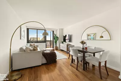 515 E 72nd Street #28A, New York, NY 10021 - Photo 2