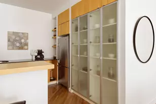 303 Greenwich St, New York City, NY 10013 - Photo 6