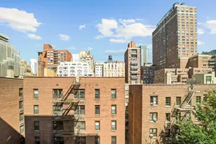 315 E 70th St, New York, NY 10021 - Photo 6