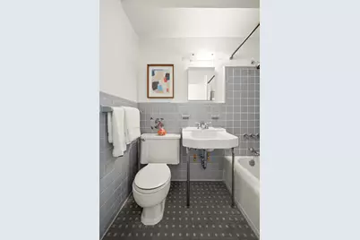 315 E 70th Street #7D, New York, NY 10021 - Photo 12