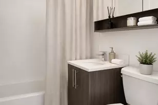 310 E 46th St, New York City, NY 10017 - Photo 6