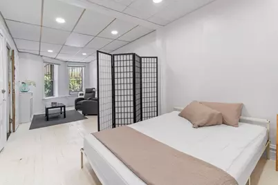 902 New York Avenue, Brooklyn, NY 11203 - Photo 16