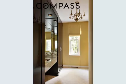 810 5th Avenue #MAIS, New York, NY 10065 - Photo 24