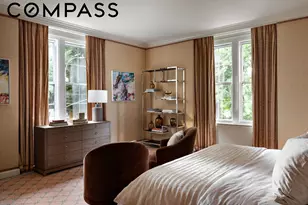 810 5th Ave, New York, NY 10065 - Photo 14