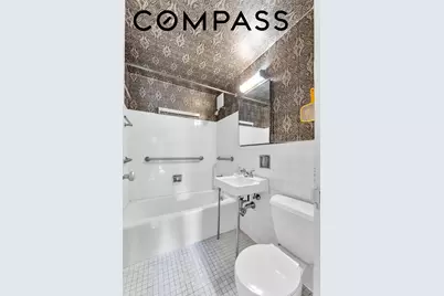 150 W End Avenue #8C, New York City, NY 10023 - Photo 2