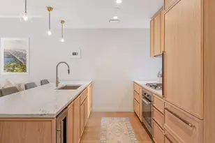 350 W 71st St, New York City, NY 10023 - Photo 4