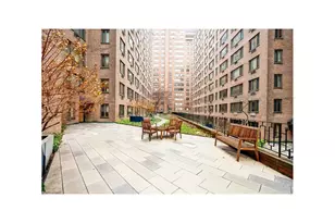 420 E 64th St, New York City, NY 10065 - Photo 6