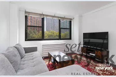 340 E 93rd Street #6F, New York City, NY 10128 - Photo 2
