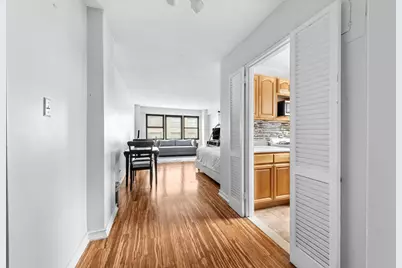 520 E 81st Street #9B, New York, NY 10028 - Photo 8