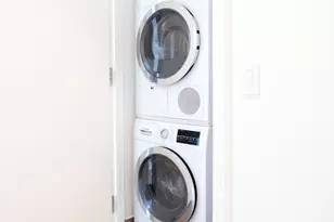 460 W 42nd St, New York City, NY 10036 - Photo 12