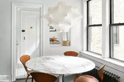 425 E 51st Street #2D, New York City, NY 10022 - Photo 2