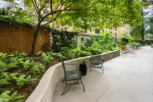 425 E 51st St, New York City, NY 10022 - Photo 6