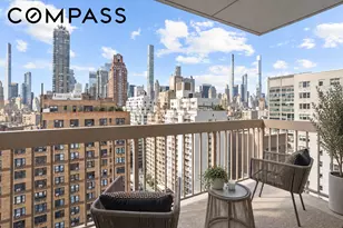 200 E 69th St, New York City, NY 10021 - Photo 8