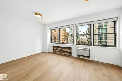 39 Gramercy Park N #15AB, New York City, NY 10010 - Photo 16