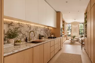 537 Clinton St, New York City, NY 11231 - Photo 2