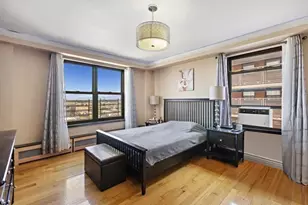 61-35 98th St, Rego Park, NY 11374 - Photo 8