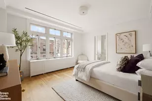 317 W 89th St, New York City, NY 10024 - Photo 6