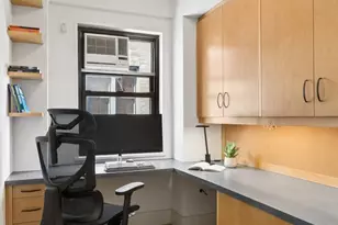 11 E 87th St, New York City, NY 10128 - Photo 14