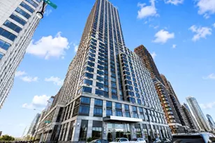 200 Riverside Blvd, New York City, NY 10069 - Photo 16