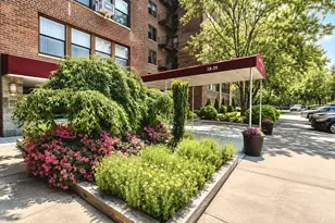 18-35 Corporal Kennedy St, New York City, NY 11360 - Photo 16