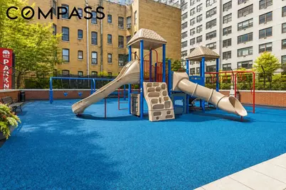 422 E 72nd Street #28D, New York City, NY 10021 - Photo 16