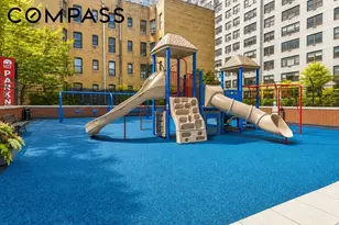 422 E 72nd St, New York City, NY 10021 - Photo 16