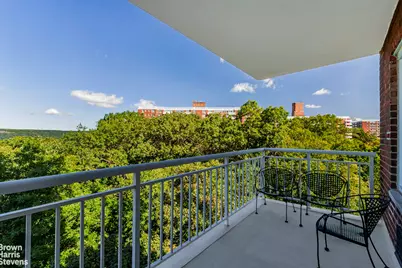 3935 Blackstone Avenue #8B, Bronx, NY 10471 - Photo 2