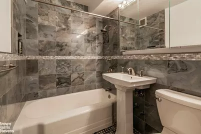 3935 Blackstone Avenue #8B, Bronx, NY 10471 - Photo 10