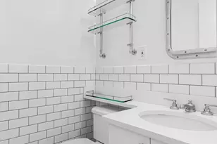 330 E 39th St, New York City, NY 10016 - Photo 8