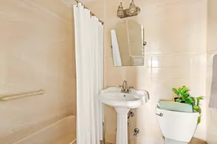275 Webster Ave, New York City, NY 11230 - Photo 6