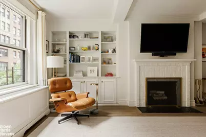 215 E 73rd Street #5A, New York City, NY 10021 - Photo 2