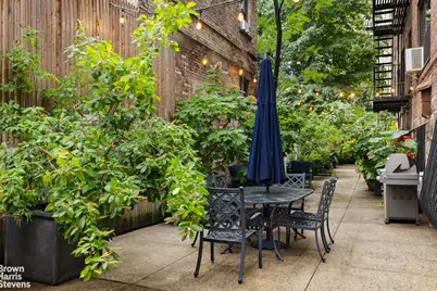 215 E 73rd Street #5A, New York City, NY 10021 - Photo 10