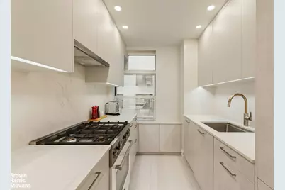 215 E 73rd Street #5A, New York City, NY 10021 - Photo 4