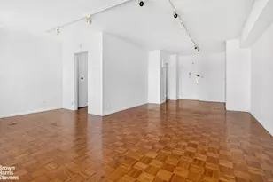 444 E 75th St, New York, NY 10021 - Photo 4