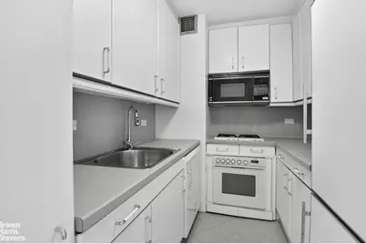444 E 75th Street #15B, New York, NY 10021 - Photo 6