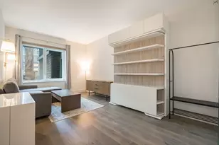 10 Nevins St, New York City, NY 11217 - Photo 1