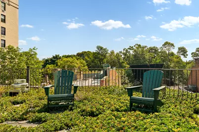 60 Montgomery Place, New York City, NY 11215 - Photo 34