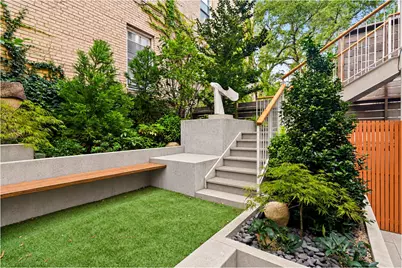 60 Montgomery Place, New York City, NY 11215 - Photo 38