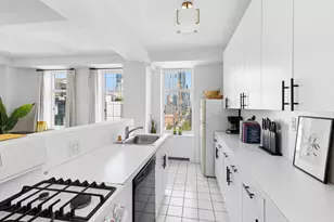 470 W 24th St, New York City, NY 10011 - Photo 4