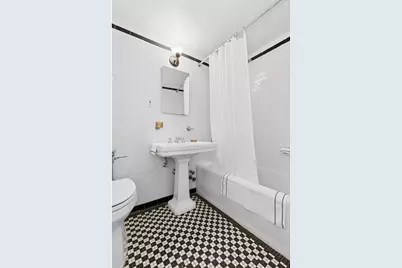 470 W 24th Street #14C, New York City, NY 10011 - Photo 12