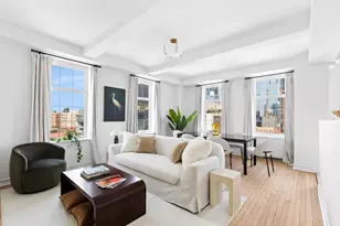 470 W 24th St, New York City, NY 10011 - Photo 1