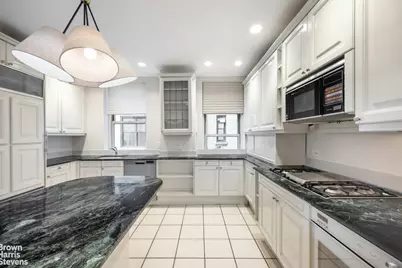 262 Central Park W #3D, New York, NY 10024 - Photo 4