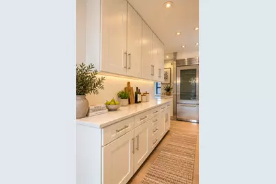 211 E 53rd Street #PHC, New York, NY 10022 - Photo 10