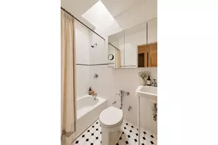 61 Horatio St, New York, NY 10014 - Photo 6