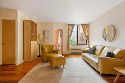 61 Horatio Street #5C, New York, NY 10014 - Photo 2