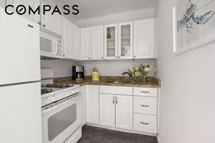651 Vanderbilt St, New York City, NY 11218 - Photo 4