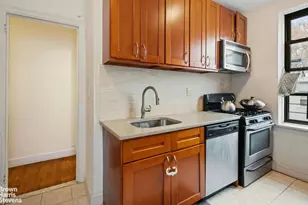 98-120 Queens Blvd, Rego Park, NY 11374 - Photo 4