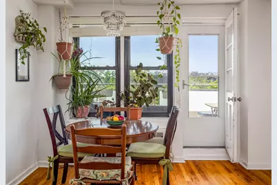 350 Ocean Parkway #4D, New York City, NY 11218 - Photo 2
