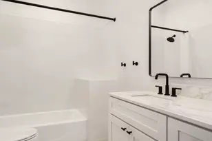 27 Great Jones St, New York City, NY 10012 - Photo 8