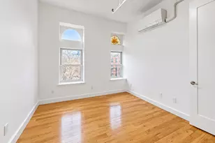 364 Macon St, New York City, NY 11233 - Photo 6